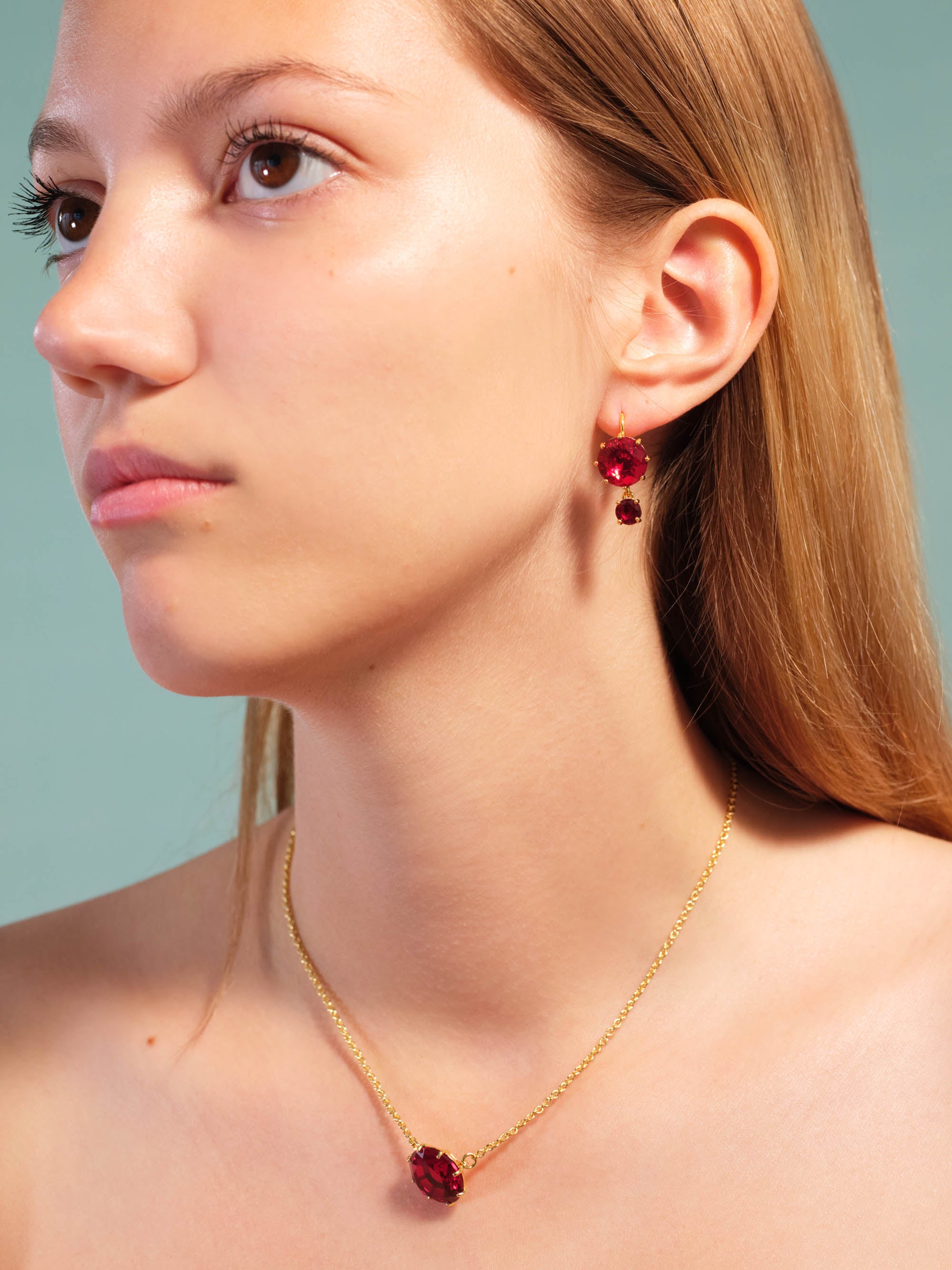 Garnet red diamantine 2 stone post earrings