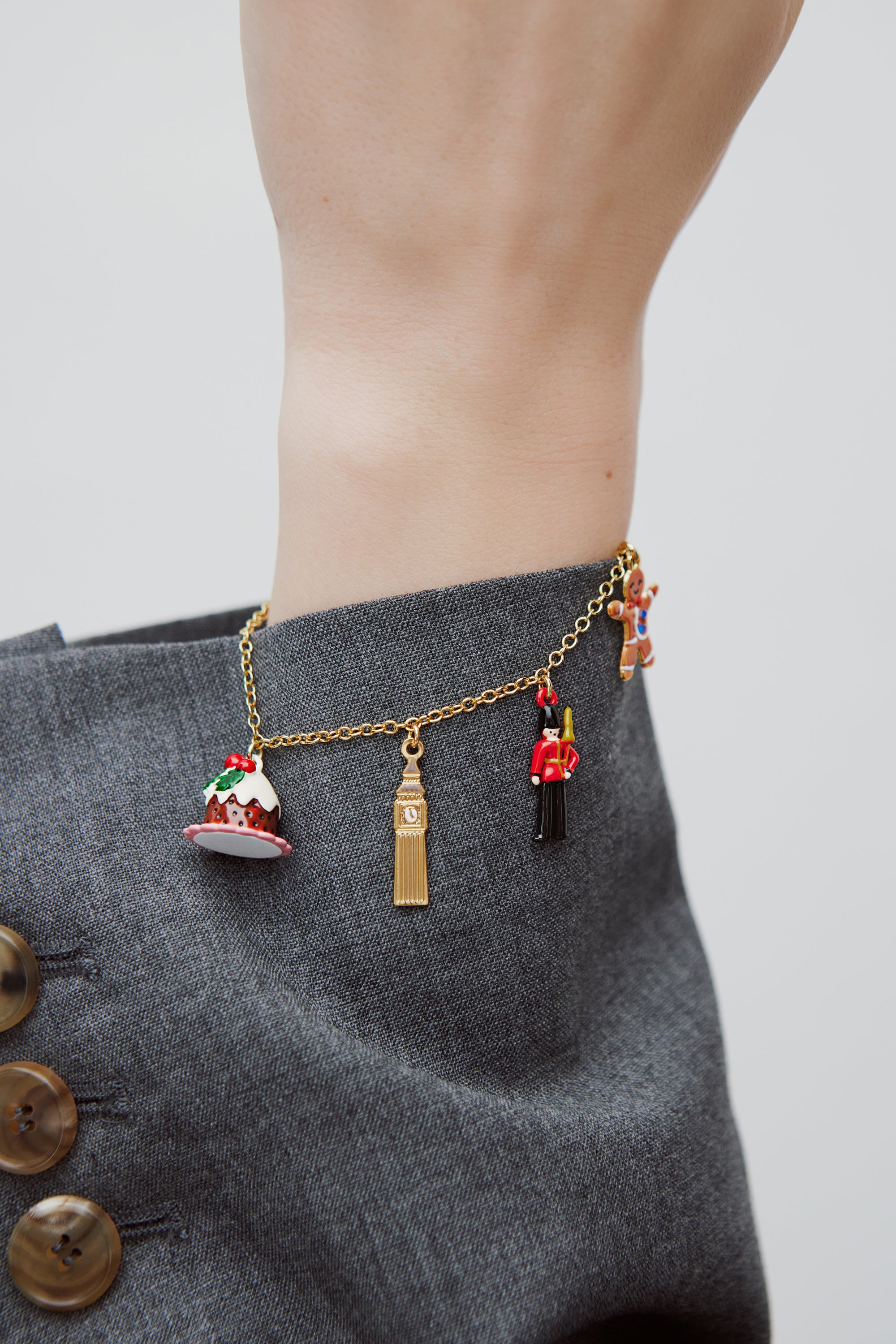 Christmas pudding, Big Ben, King's guard and gingerbread charm bracelet