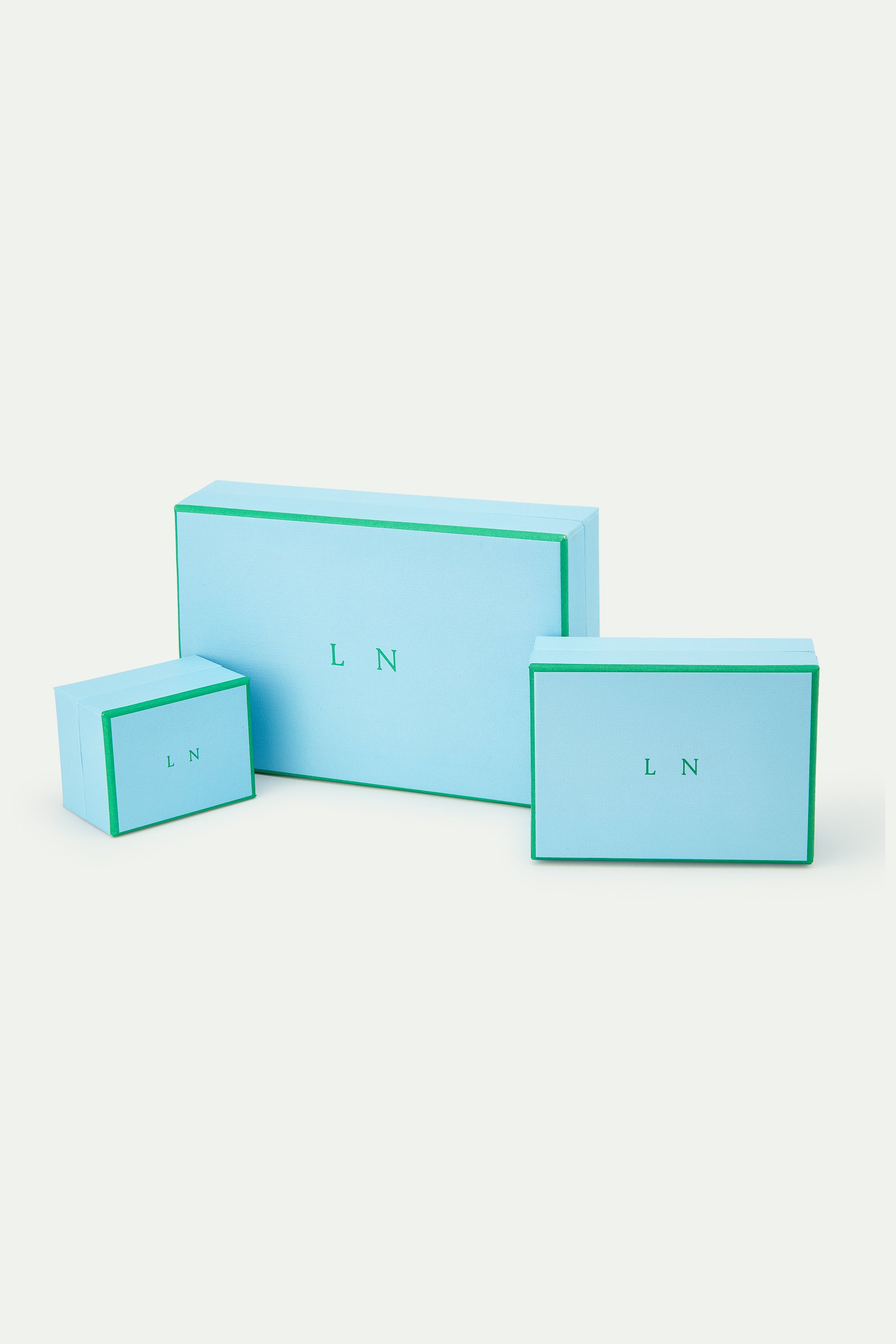 LES NÉRÉIDES GIFT PACKAGING