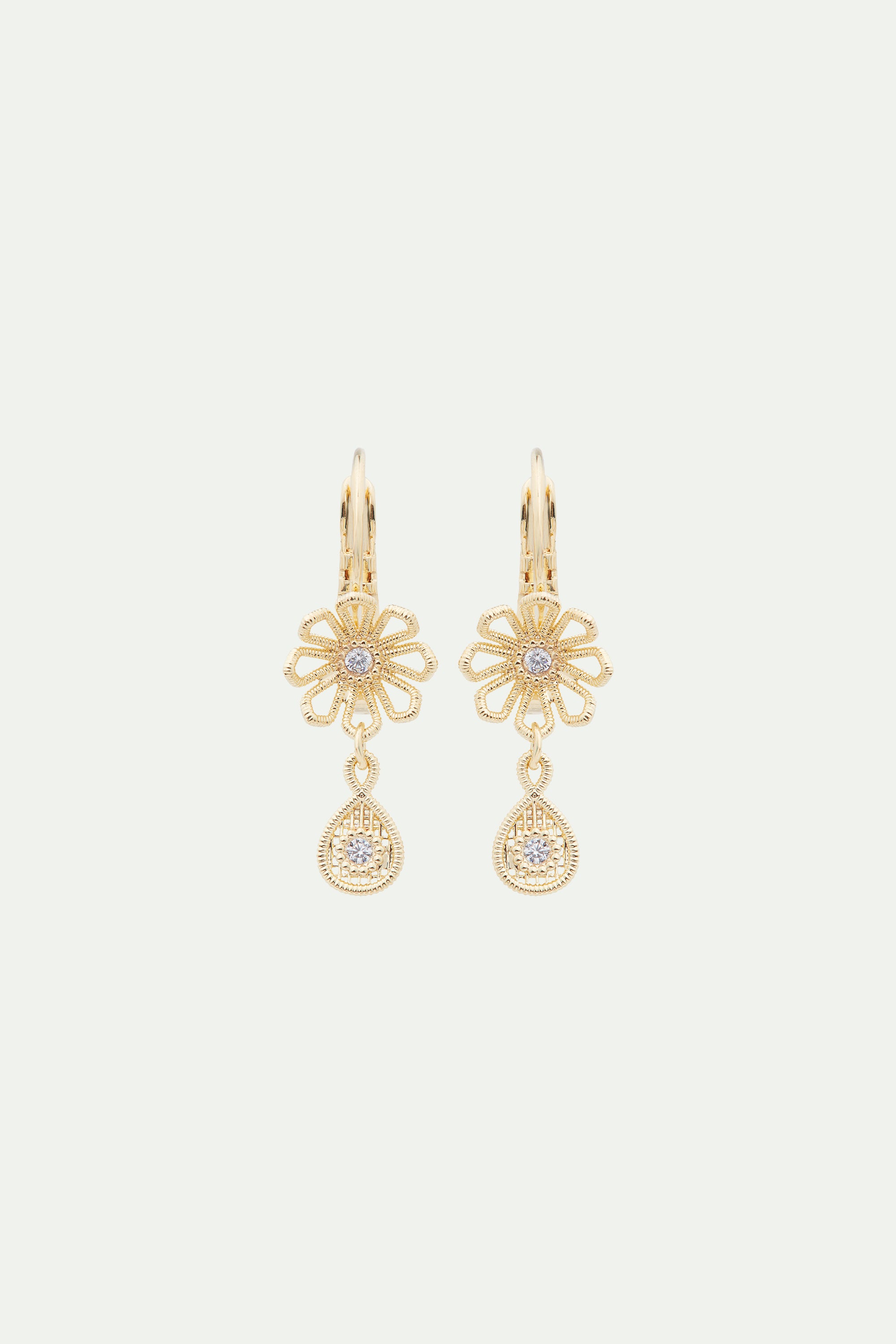 Gold thread flower clip-on earrings
