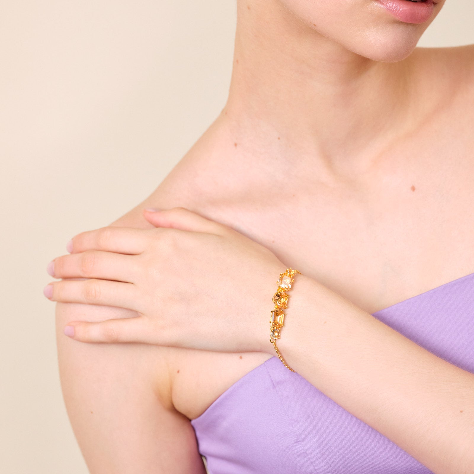 Apricot pink diamantine 5 stone fine bracelet