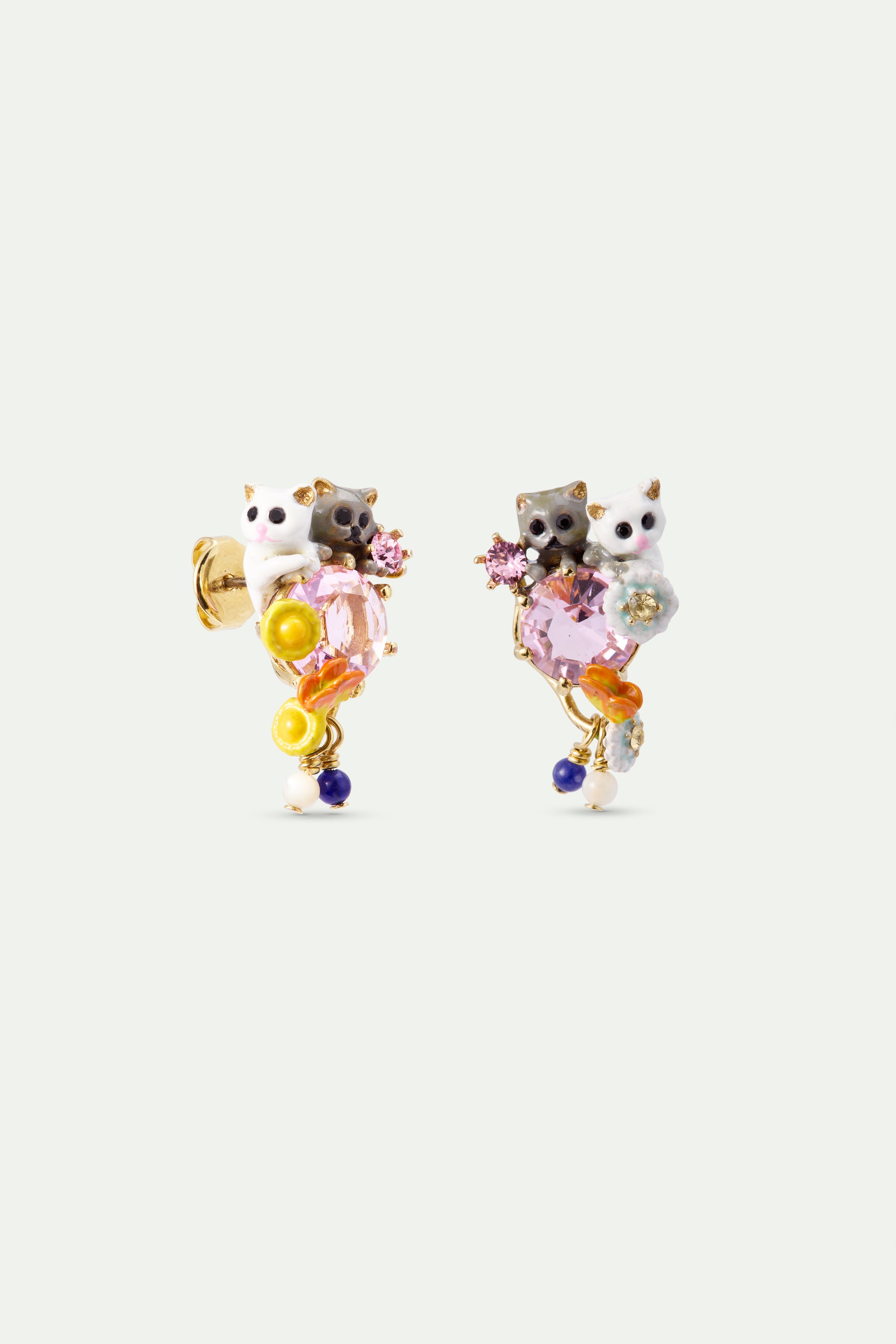 Post earrings LITTLE CATS White & black cats w/ pink glass stone & be