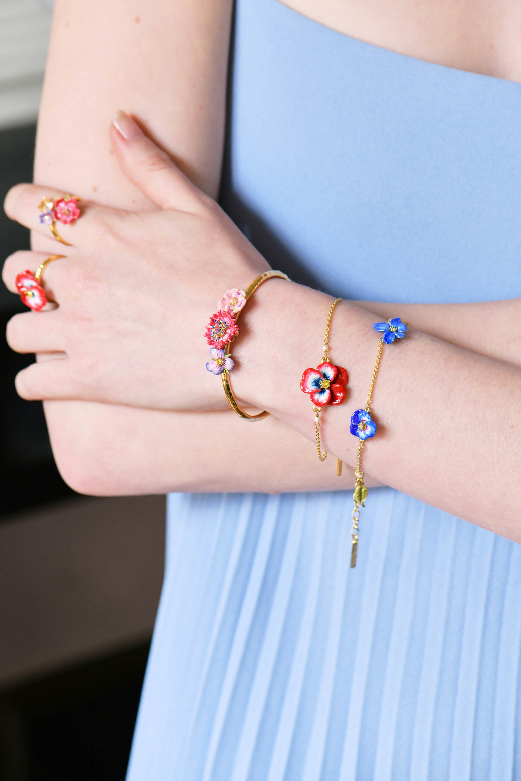 Violet and pansy thin link chain bracelet