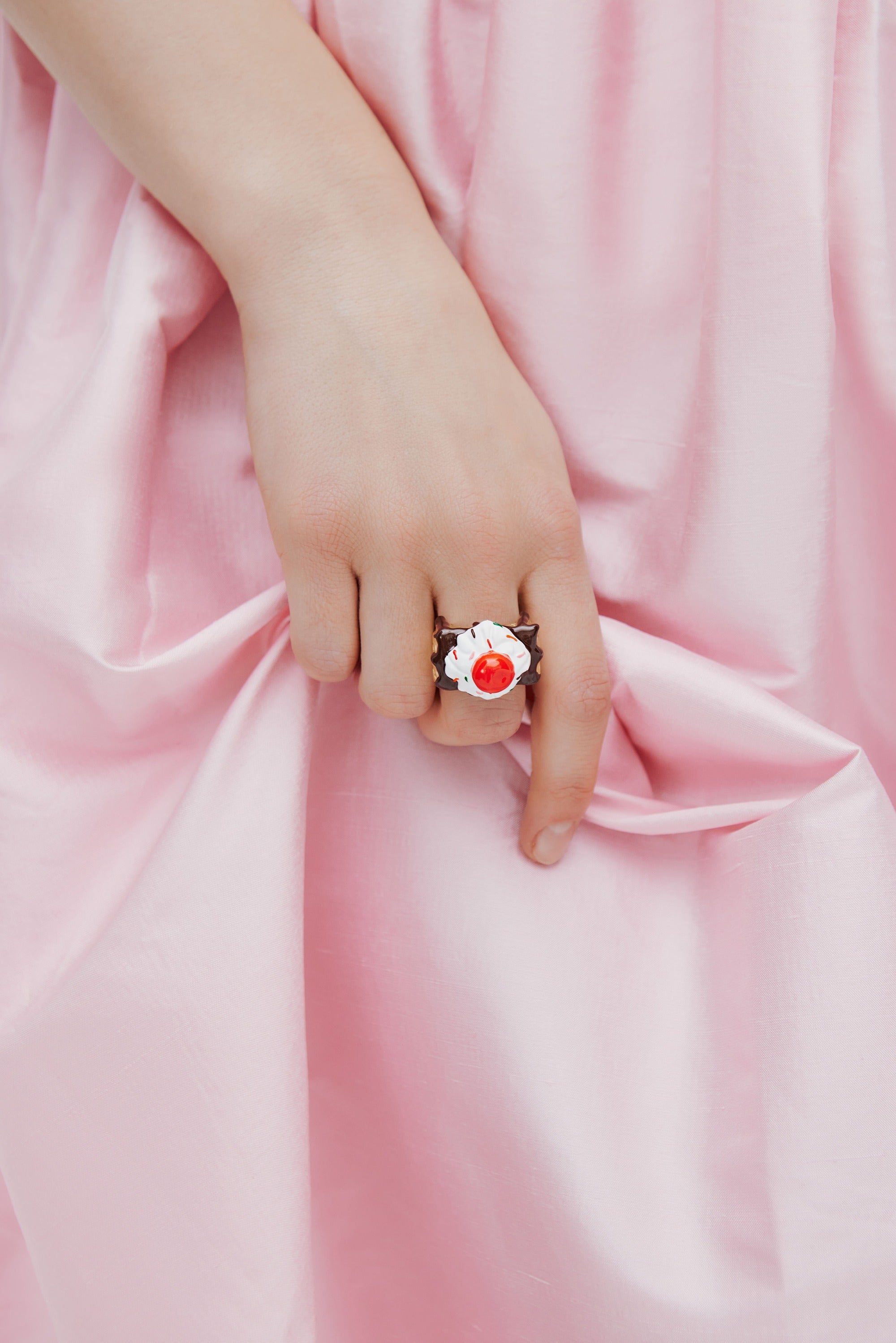 Ice cream sundae cocktail ring