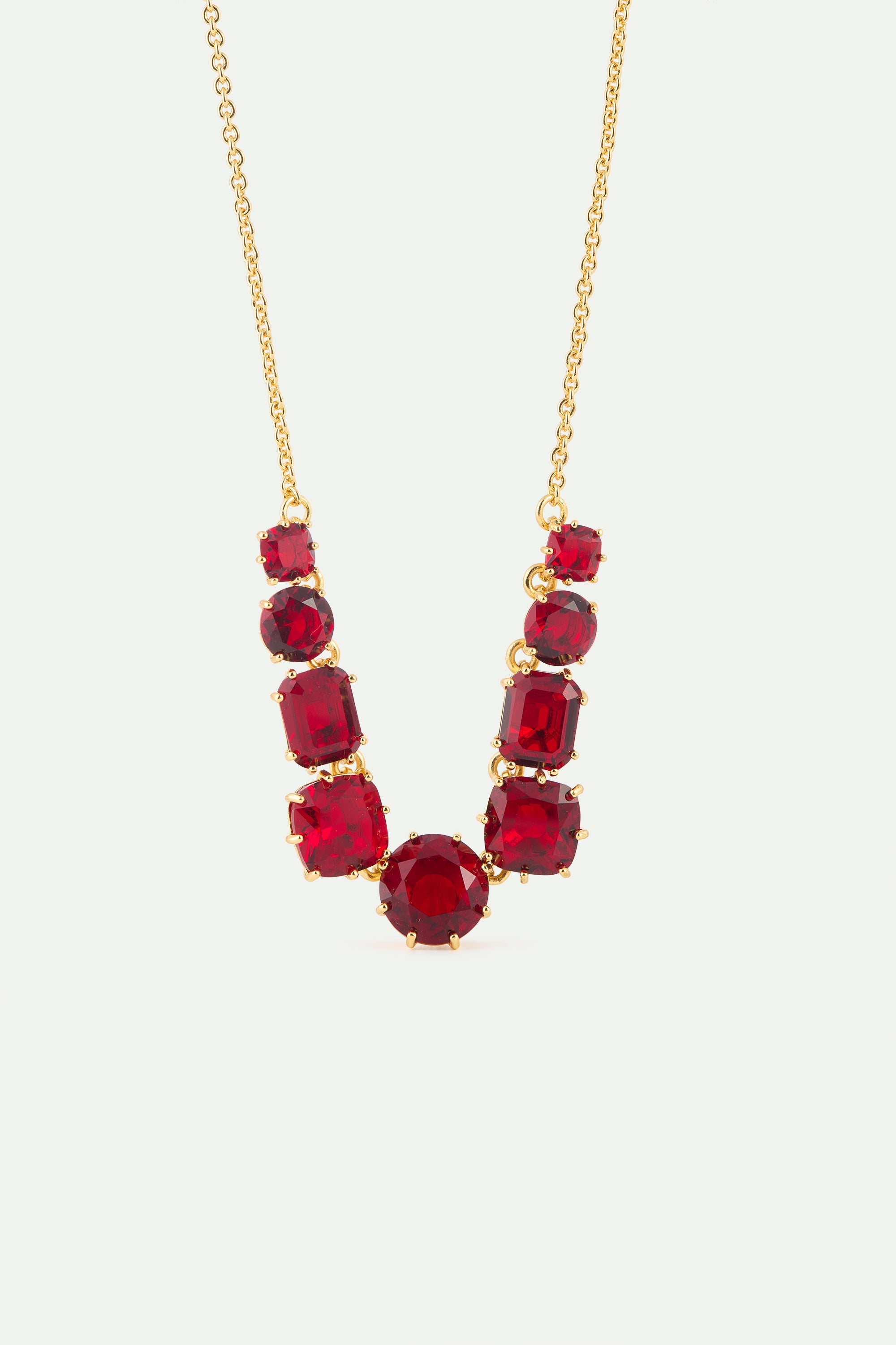 Fine Diamantine necklace with 9 Garnet Red stones