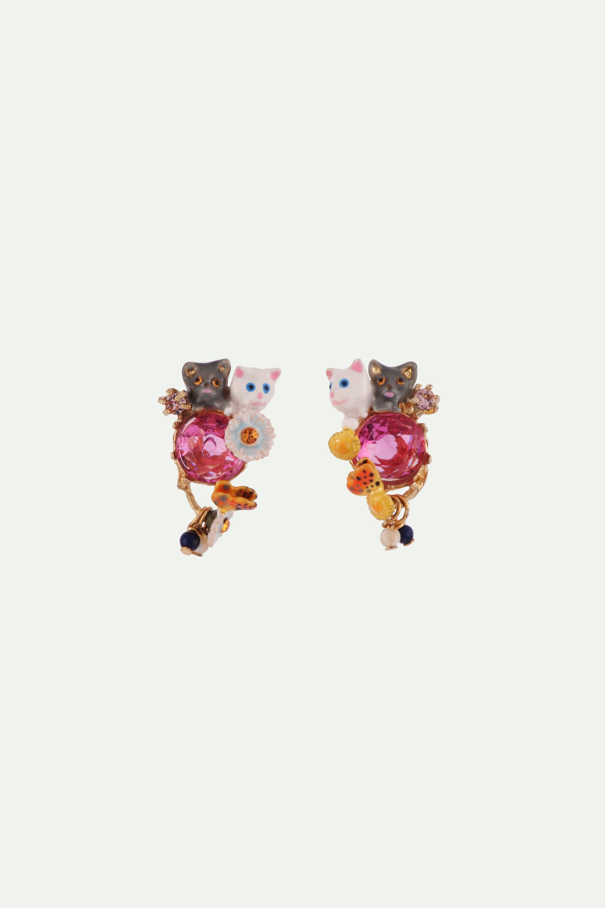 Post earrings LITTLE CATS White & black cats w/ pink glass stone & be