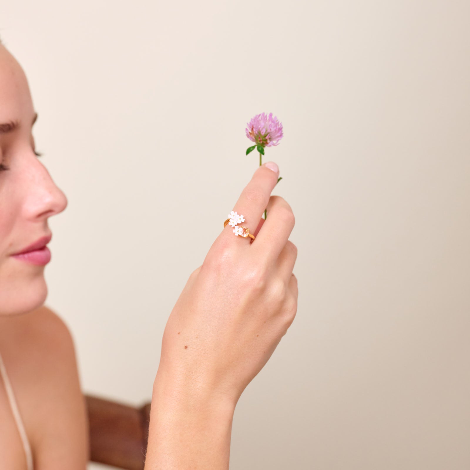 Verbena flower and round stone adjustable me and you ring