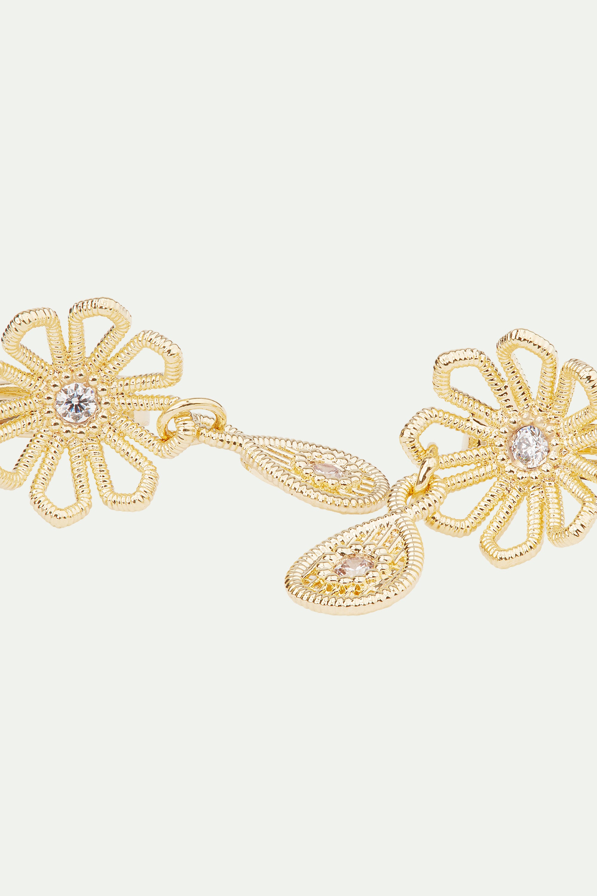 Gold thread flower clip-on earrings