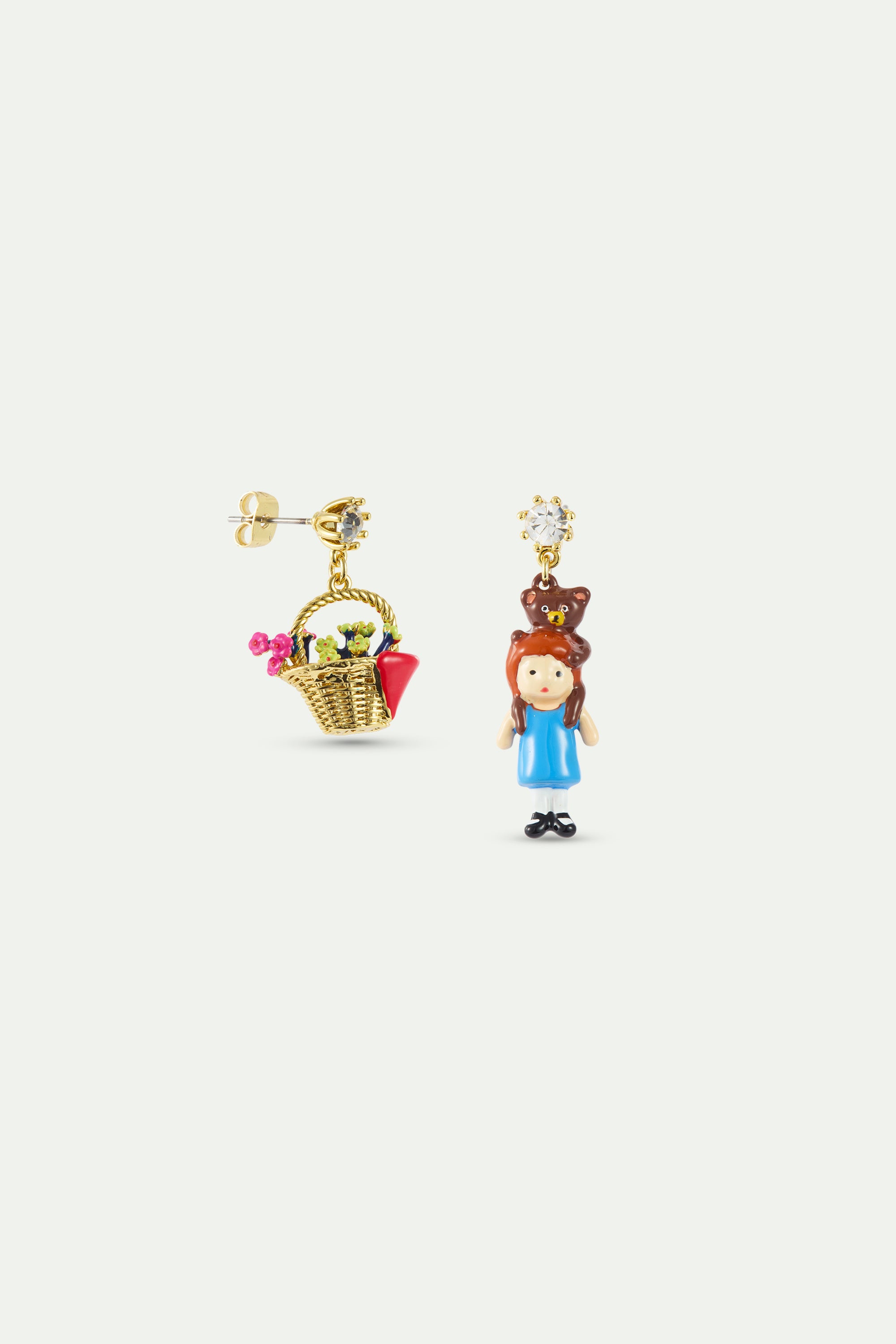 Asymmetrical earrings with flower basket and Goldilocks design, faceted crystal