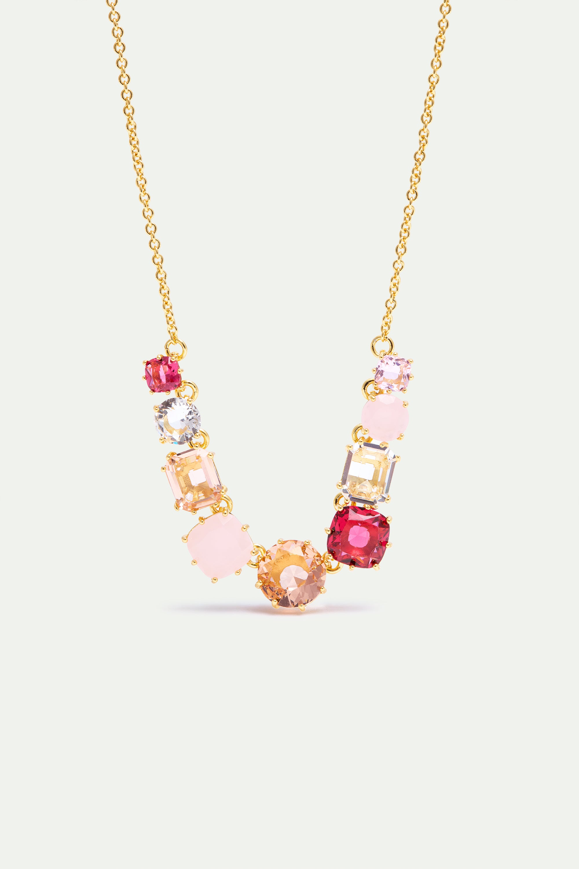 Fine Diamantine necklace with 9 Rosa Centifolia stones