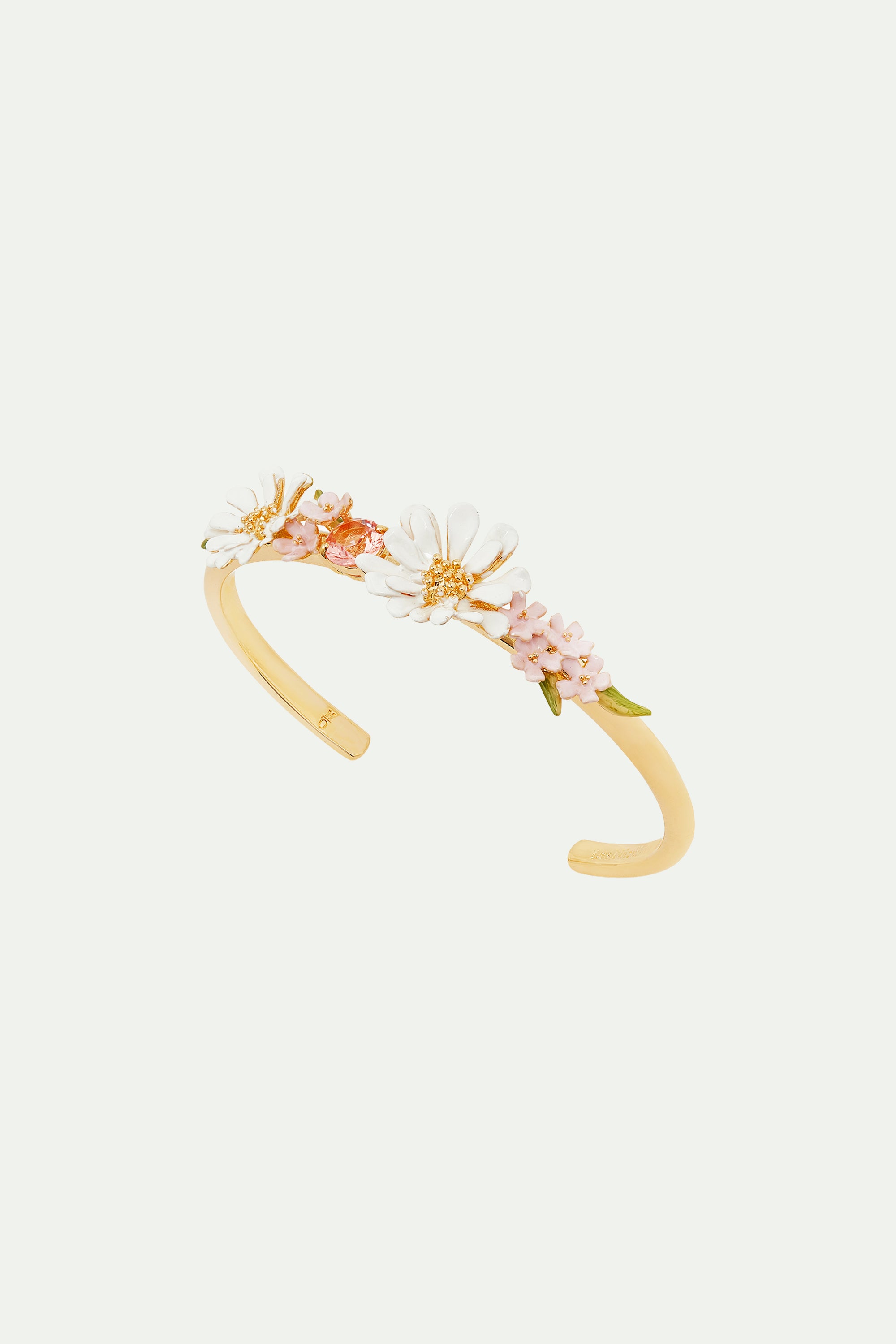 Flower bouquet and round stone bangle bracelet
