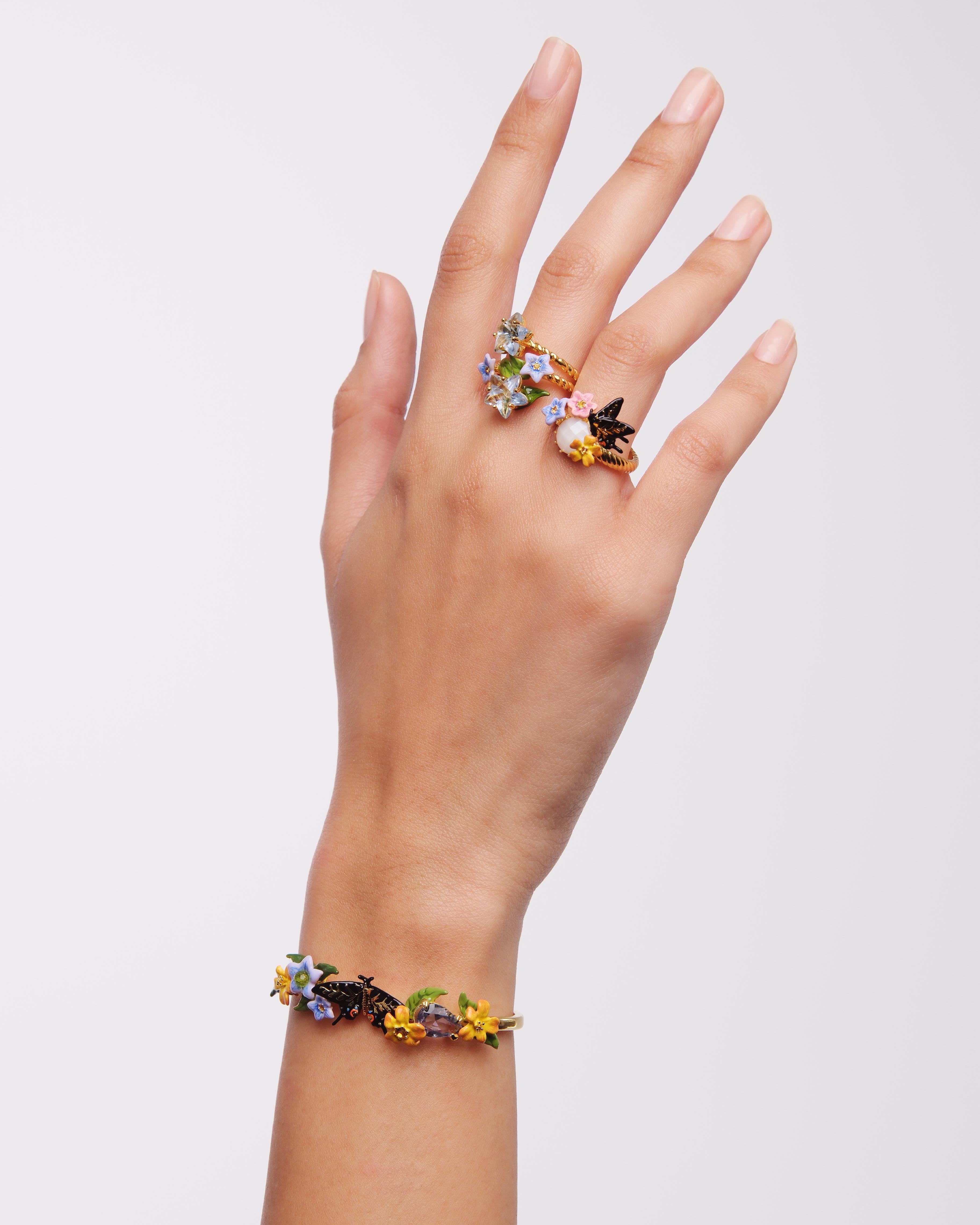 Butterfly, 3 colourful jasmine flowers and faceted stone cocktail ring