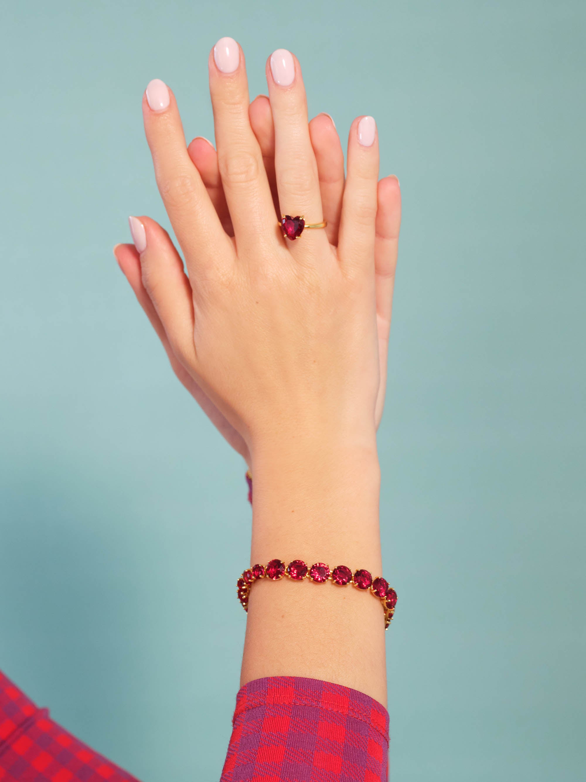 Garnet red diamantine Luxurious one row bracelet