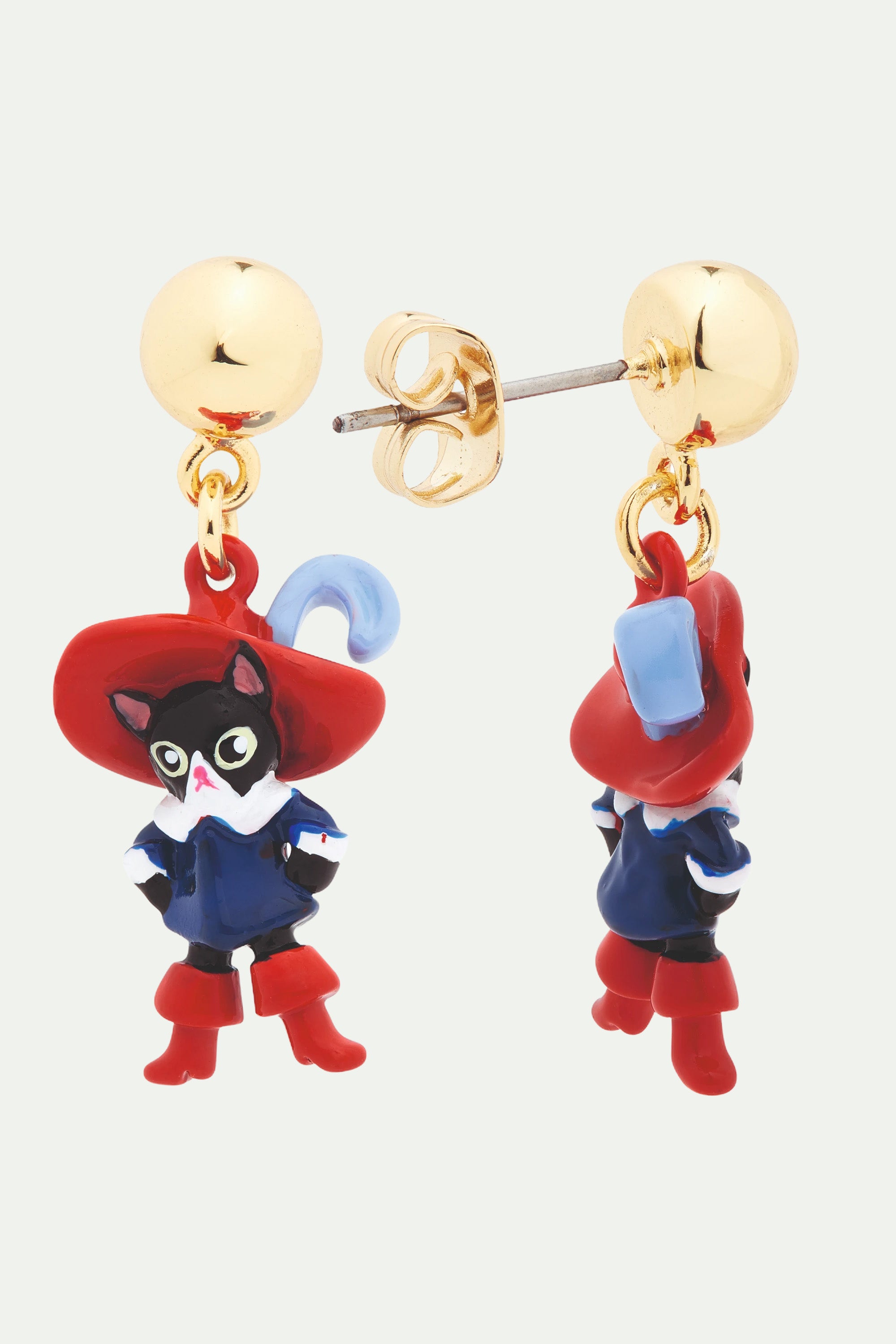 Charming cat post earrings