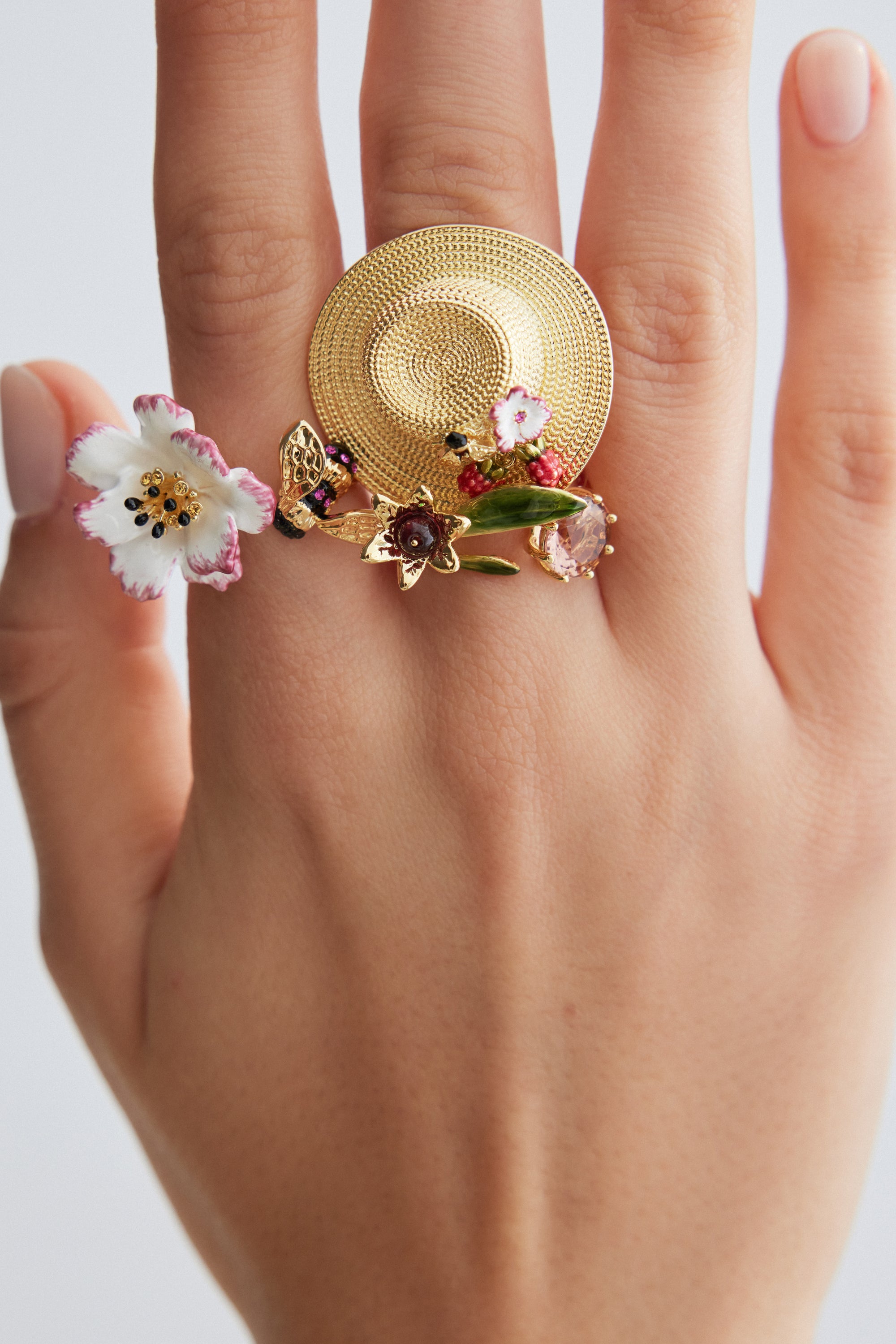 Adjustable ring with white and pink cosmos flower and gold bee