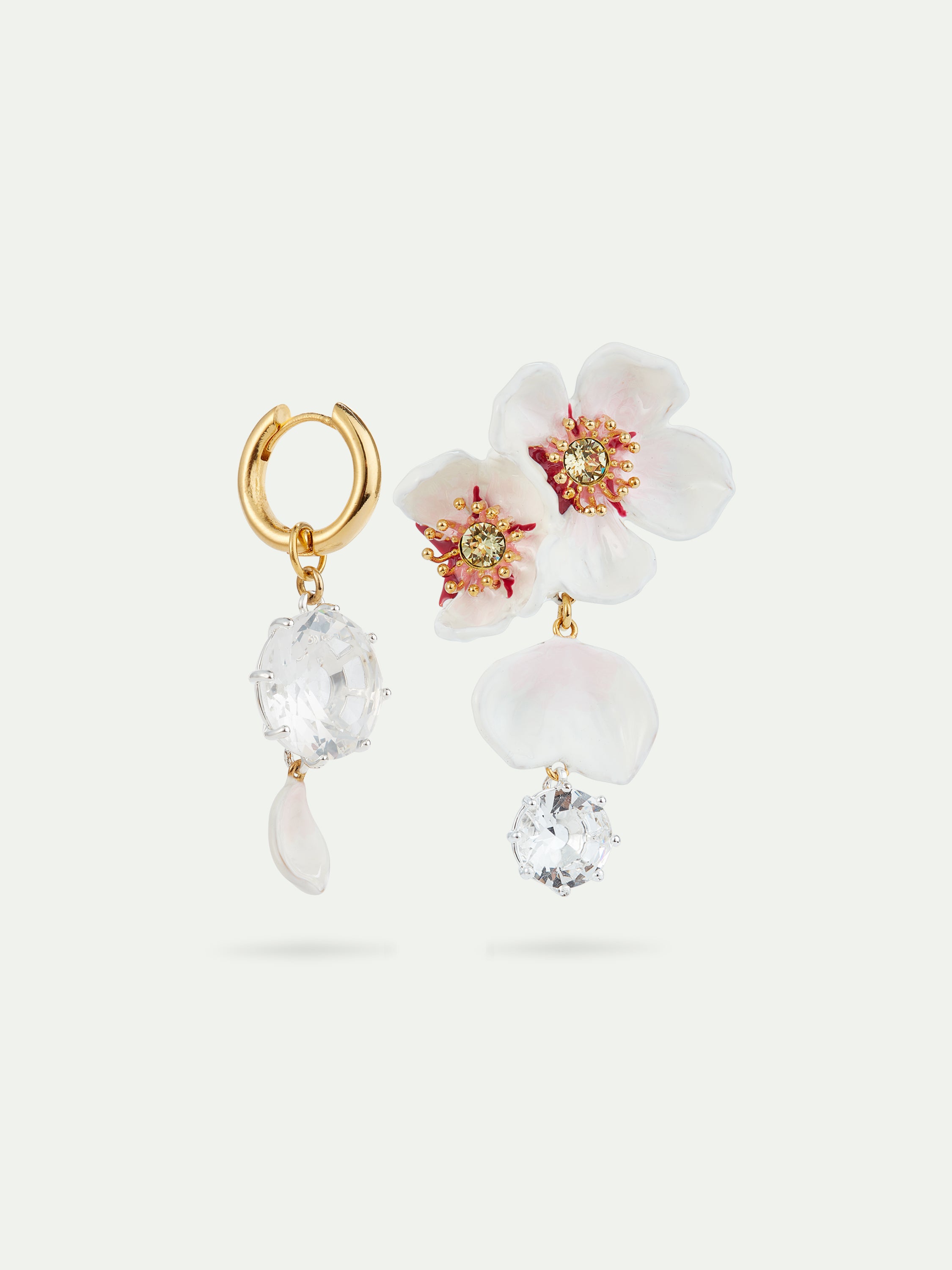 Asymmetrical Hanami and Diamantine gold-plated hoops