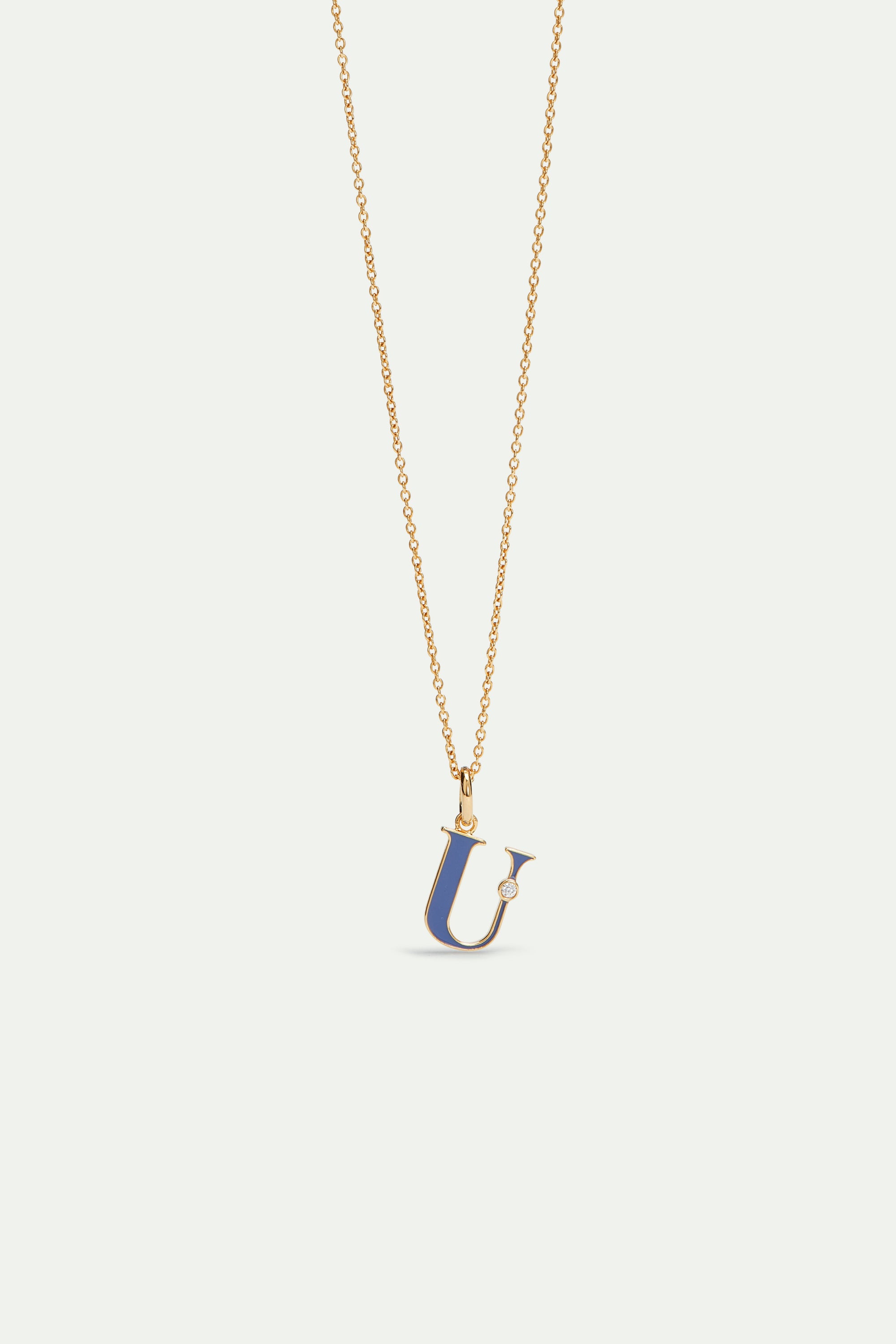 Letter U pendant necklace