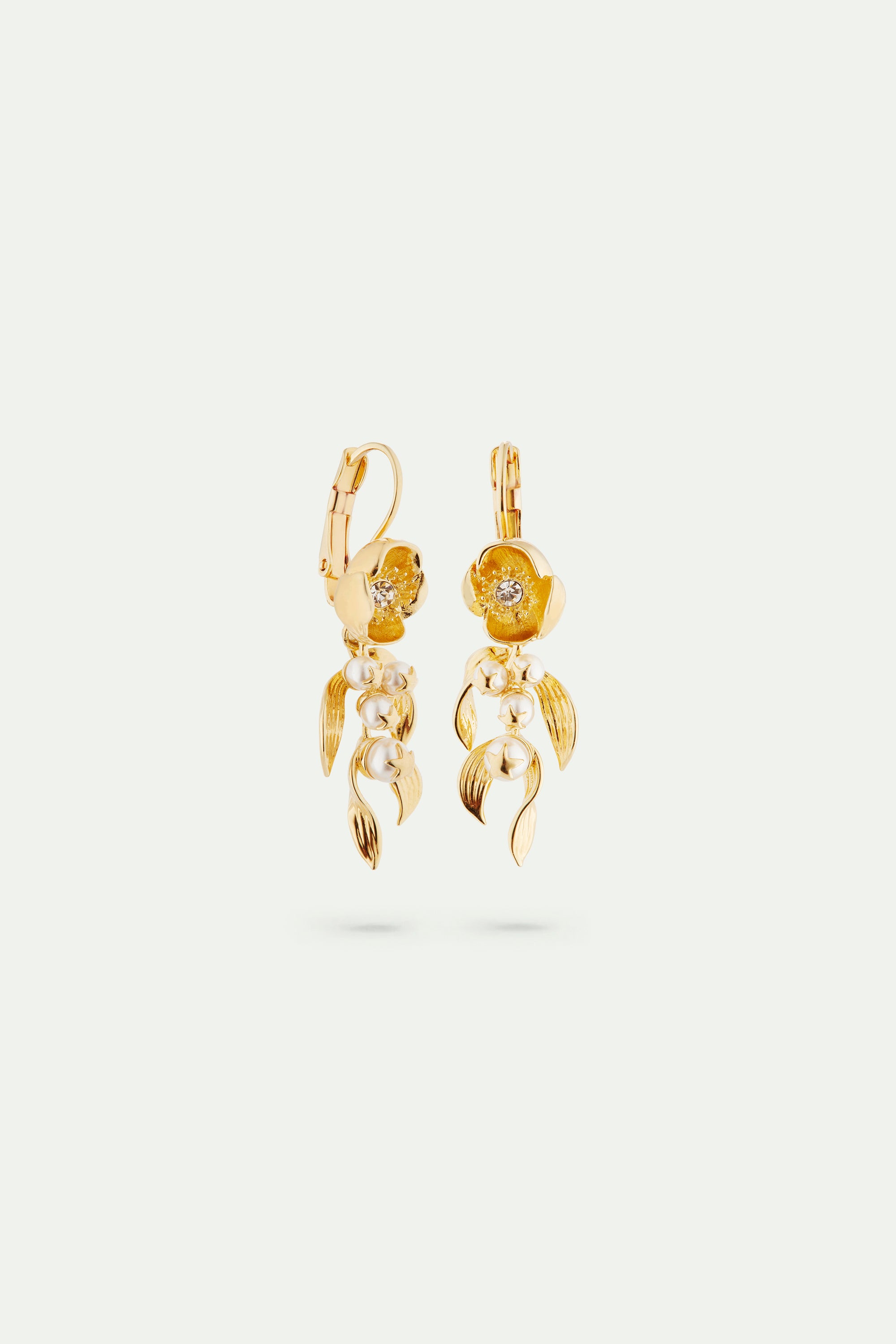 Flower and golden beads sleeper earrings